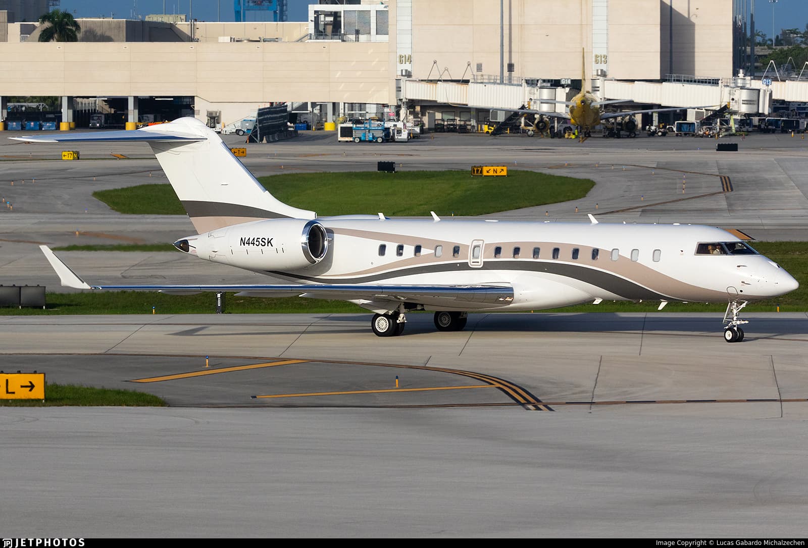 N445SK