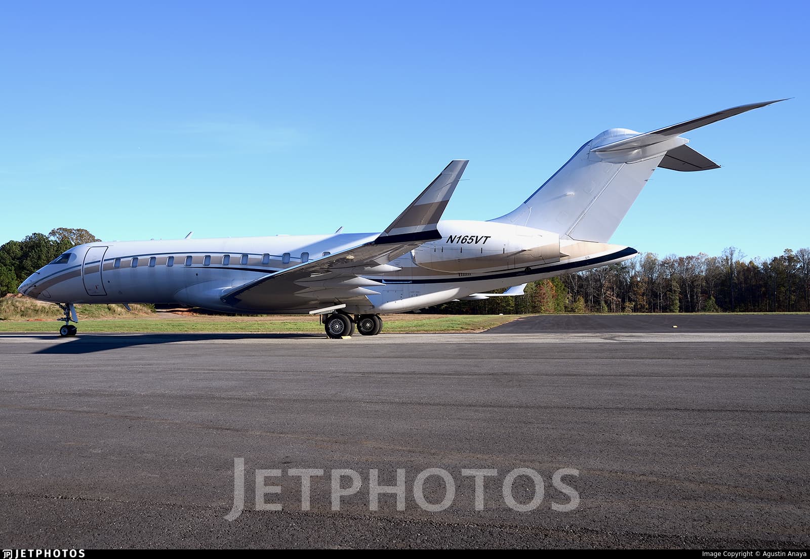 N165VT