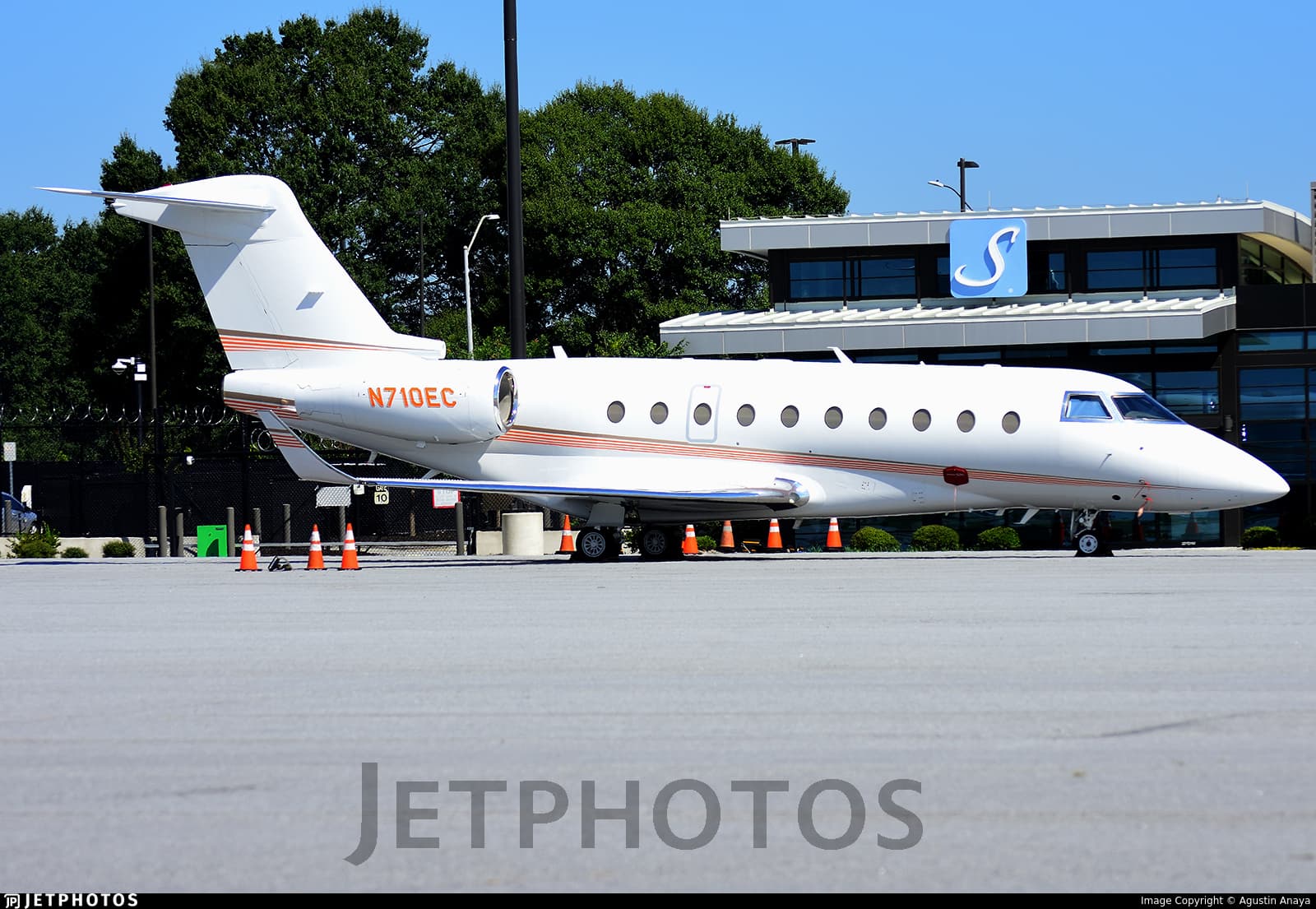 N710EC