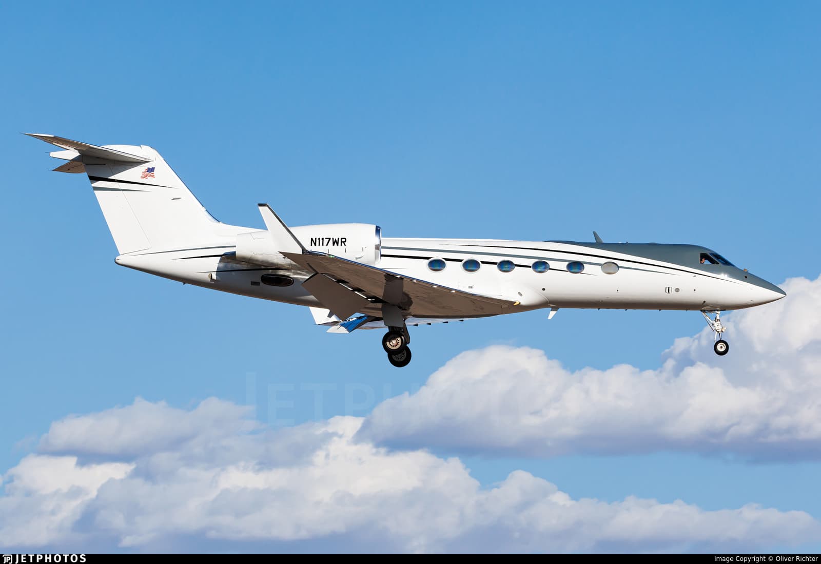 N117WR