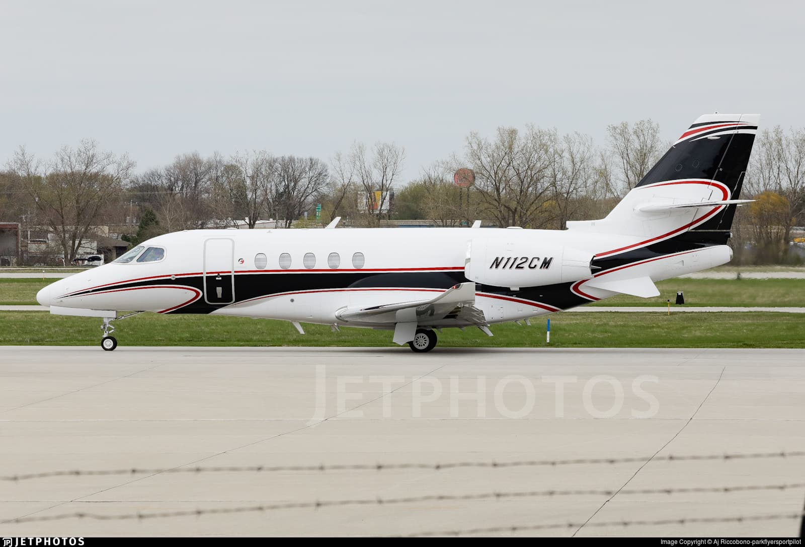 N112CM