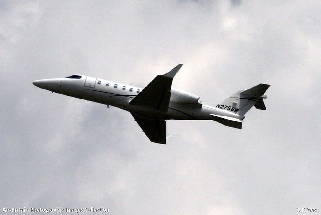N2758W