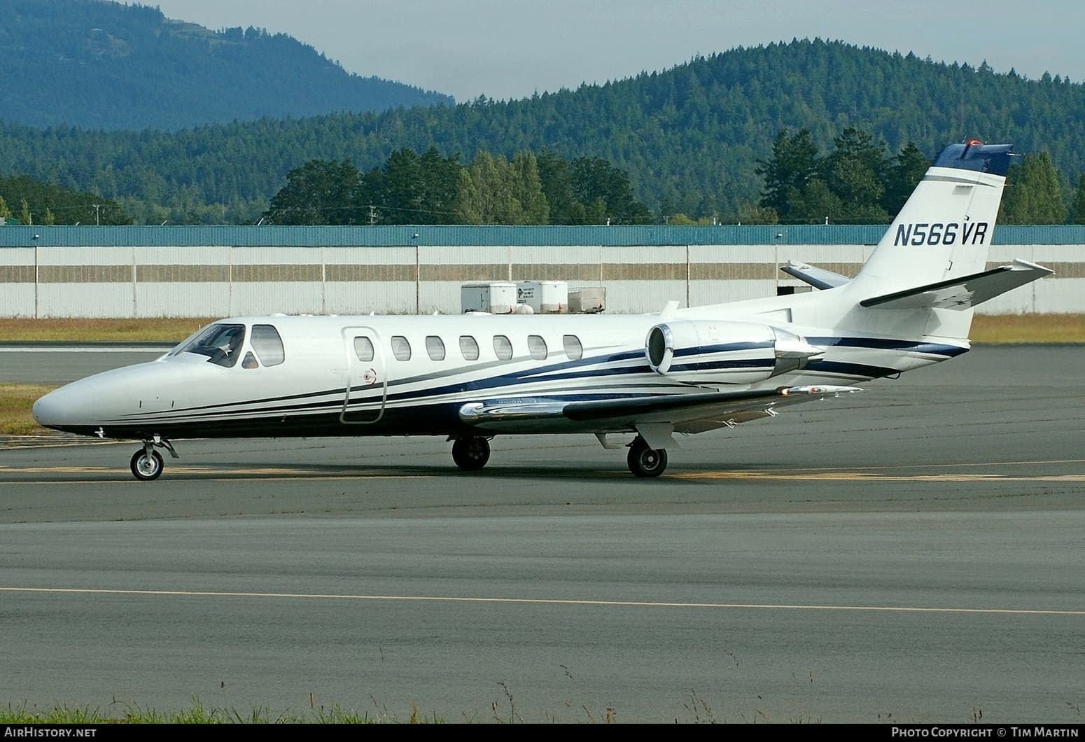 N566VR