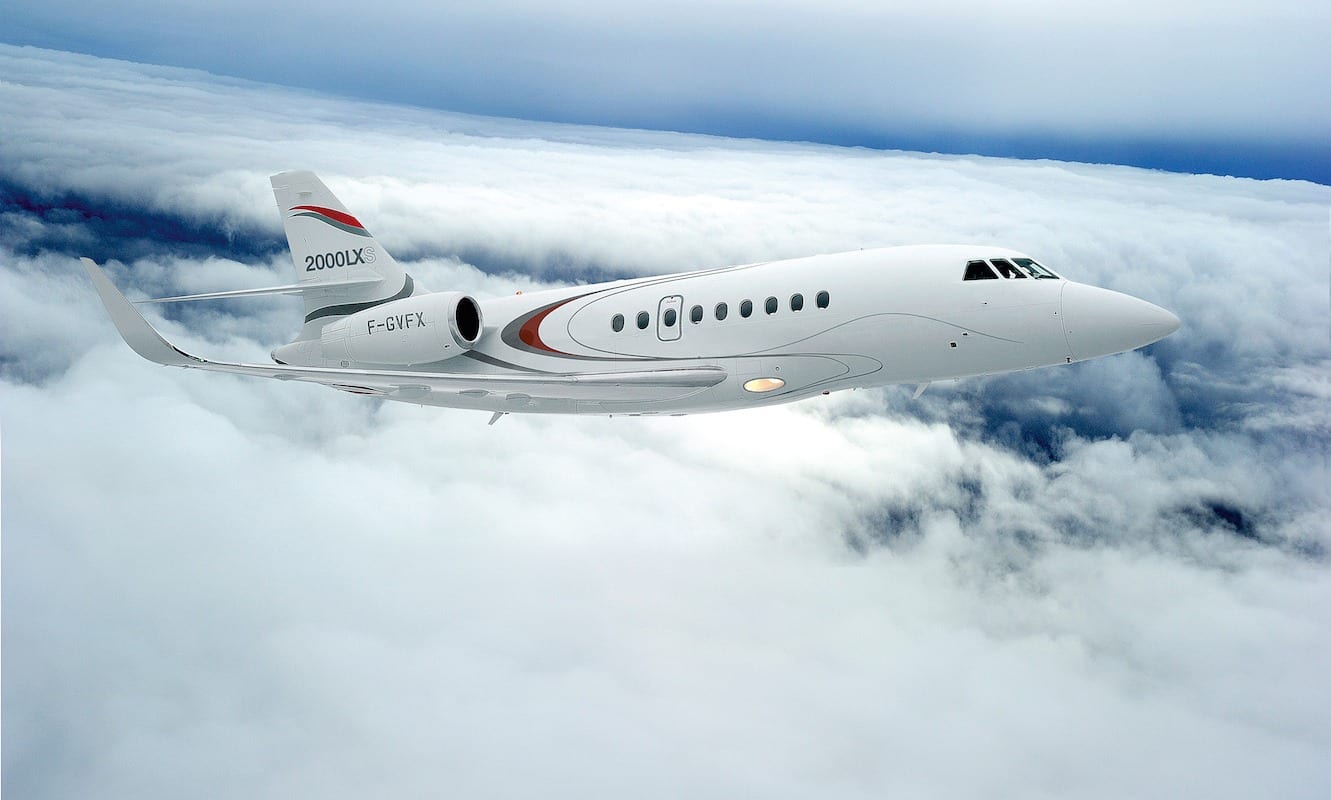 Dassault Falcon 2000LXS exterior