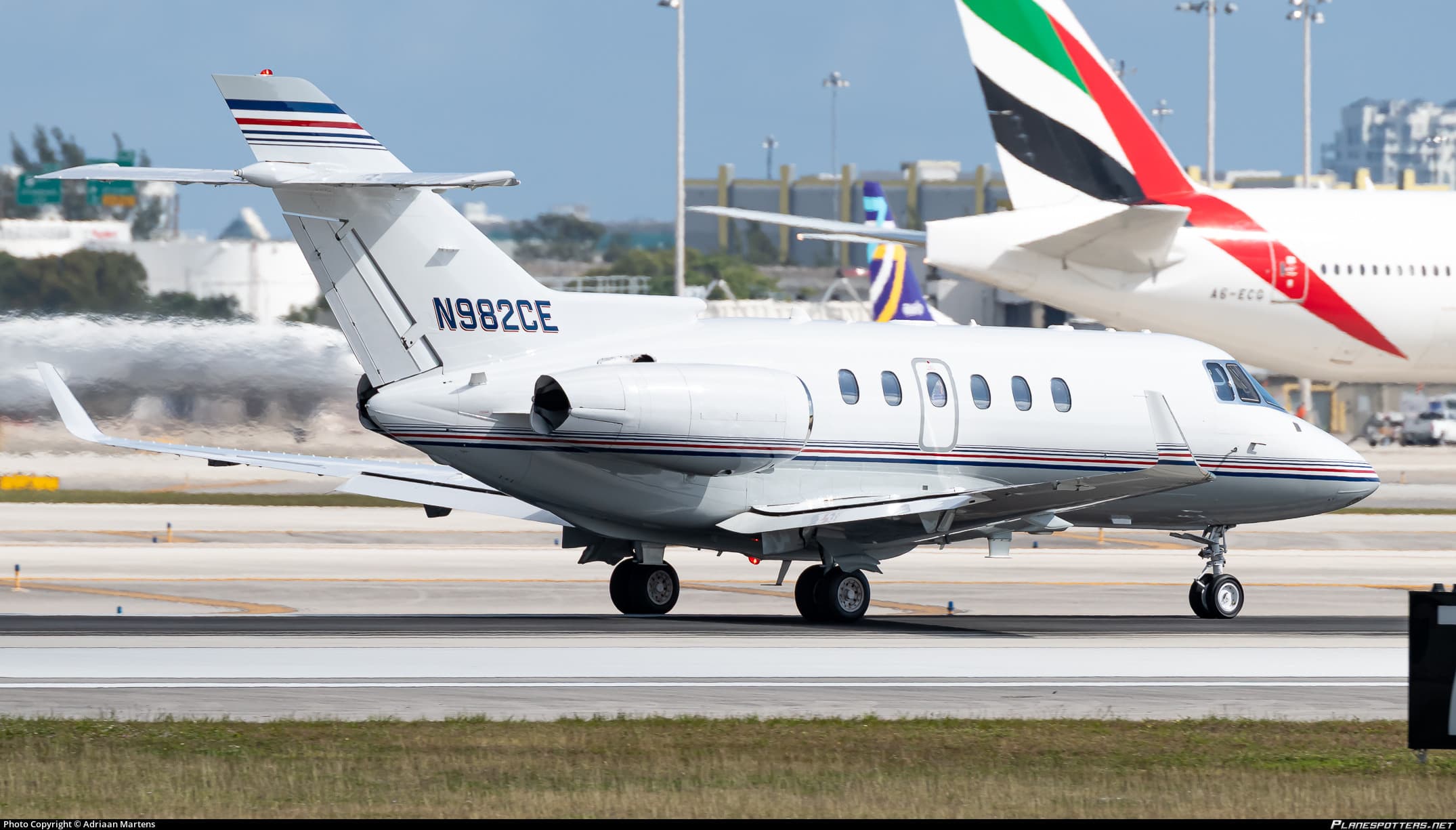 N982CE