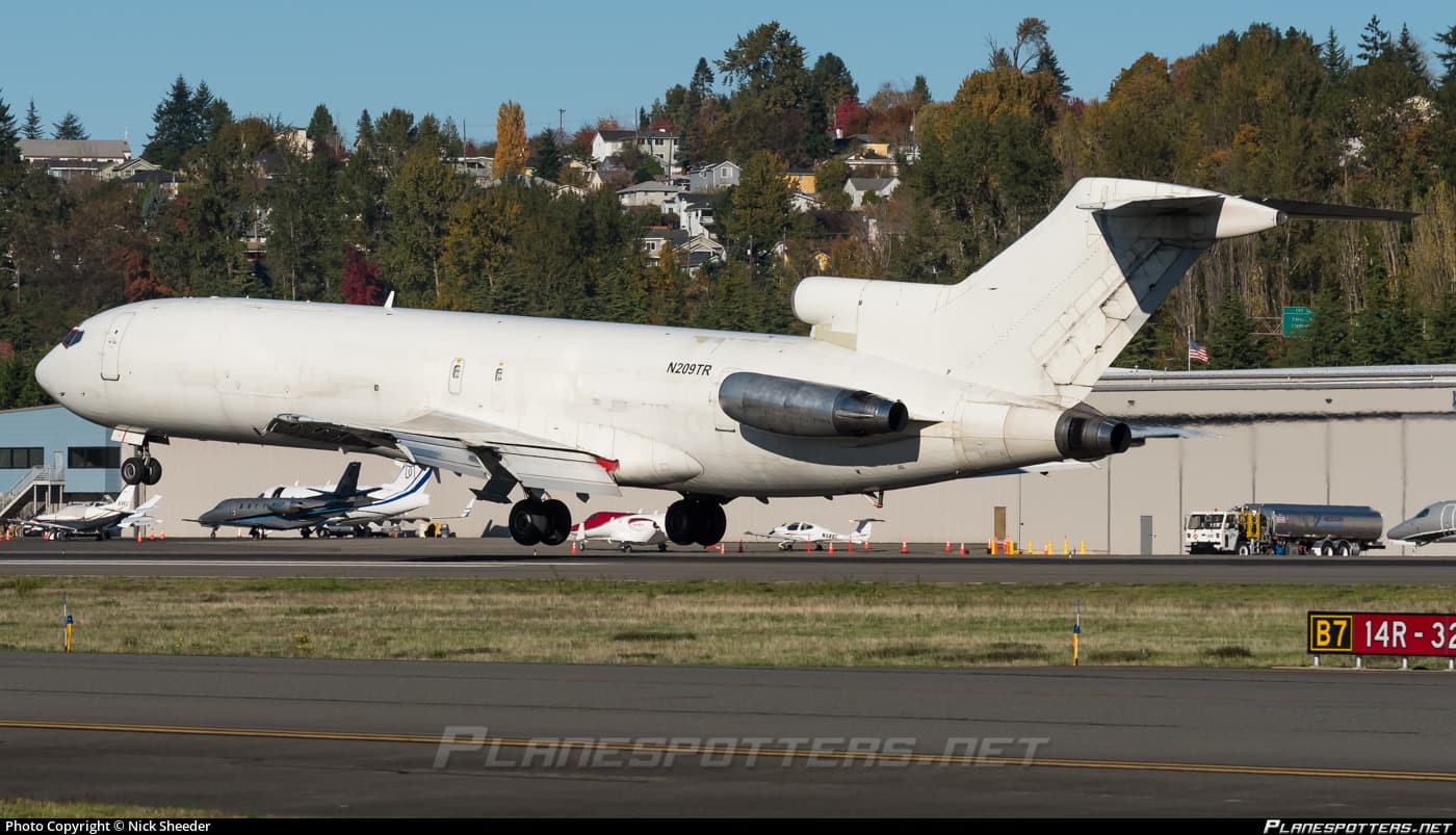 N209TR