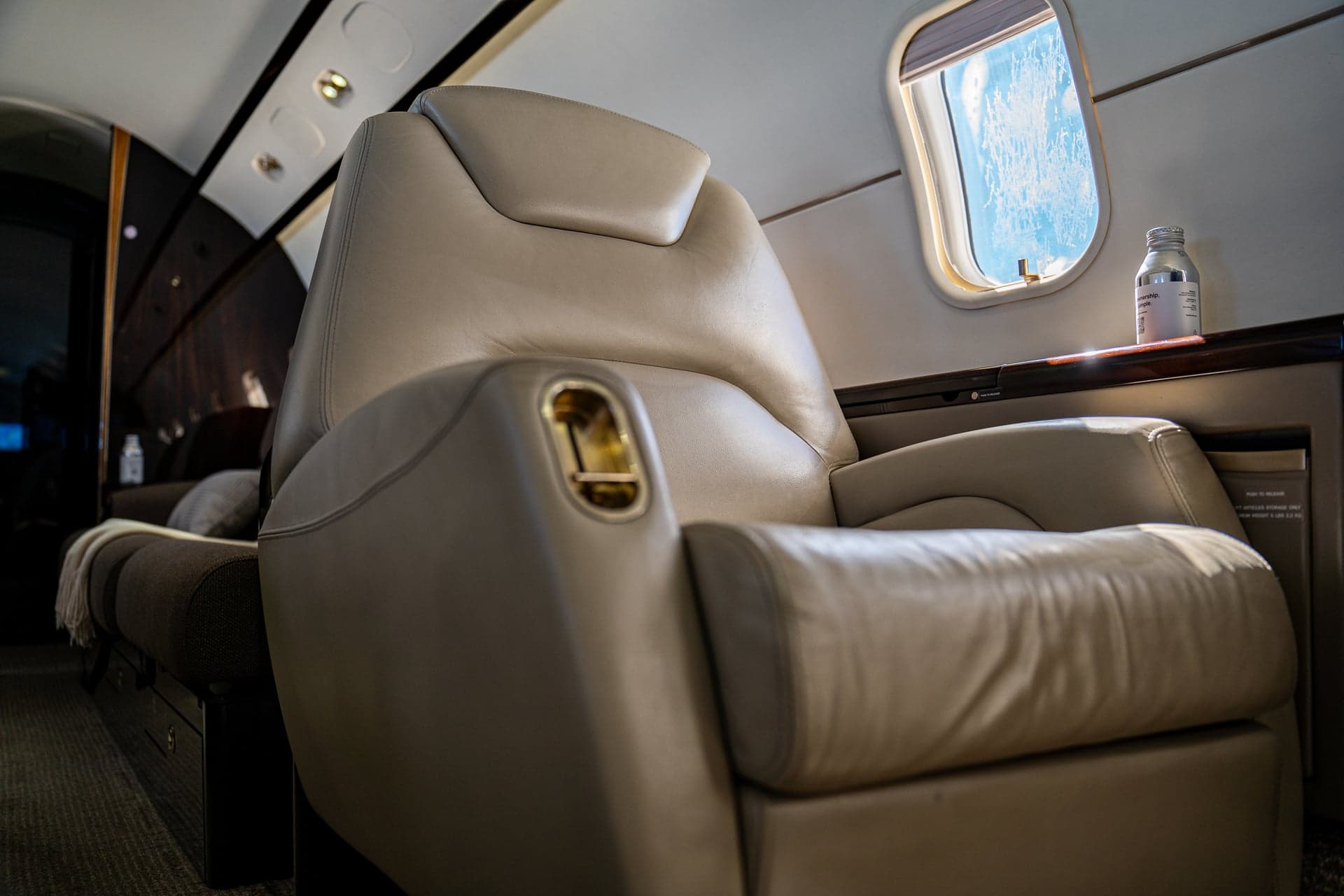 N150MB interior detail