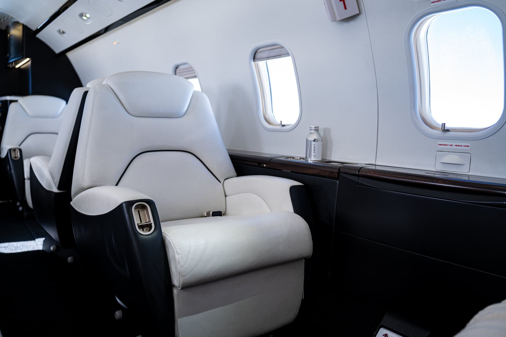 N251FT interior detail