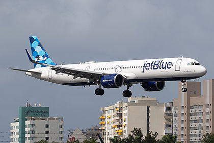 N2084J - Airbus A321-271NX (A321neo) (A321-271NX) | Flight