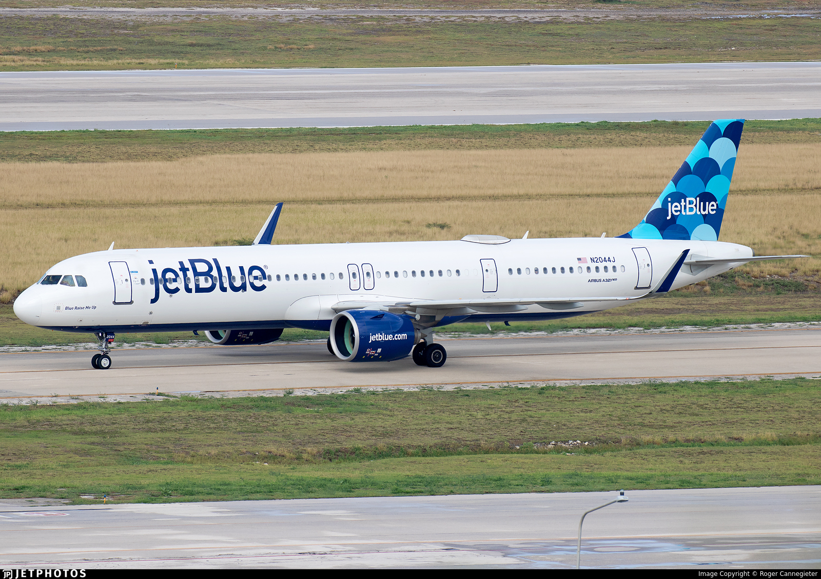 N2044J - Airbus A321-271NX (271NX) | Flight Tracking, Specs