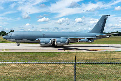 N571MA - Boeing KC-135R Stratotanker (KC-135R) | Flight Tracking