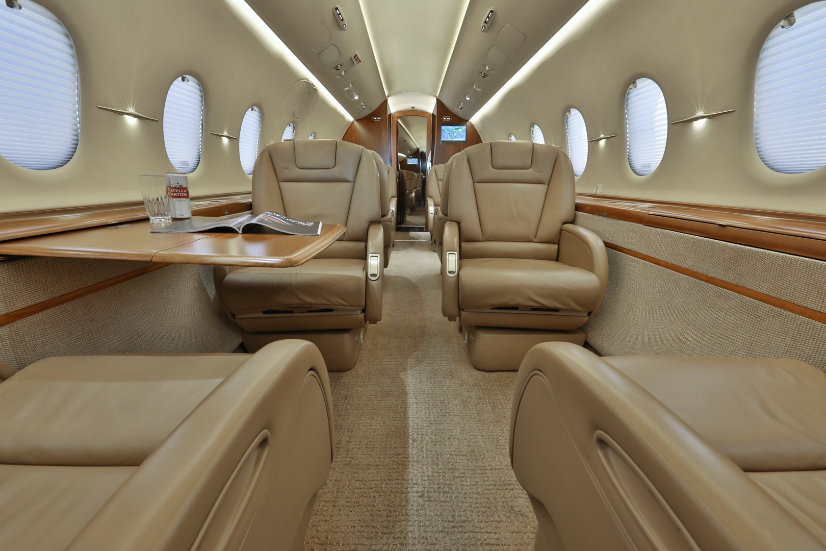 Hawker 4000 Interior