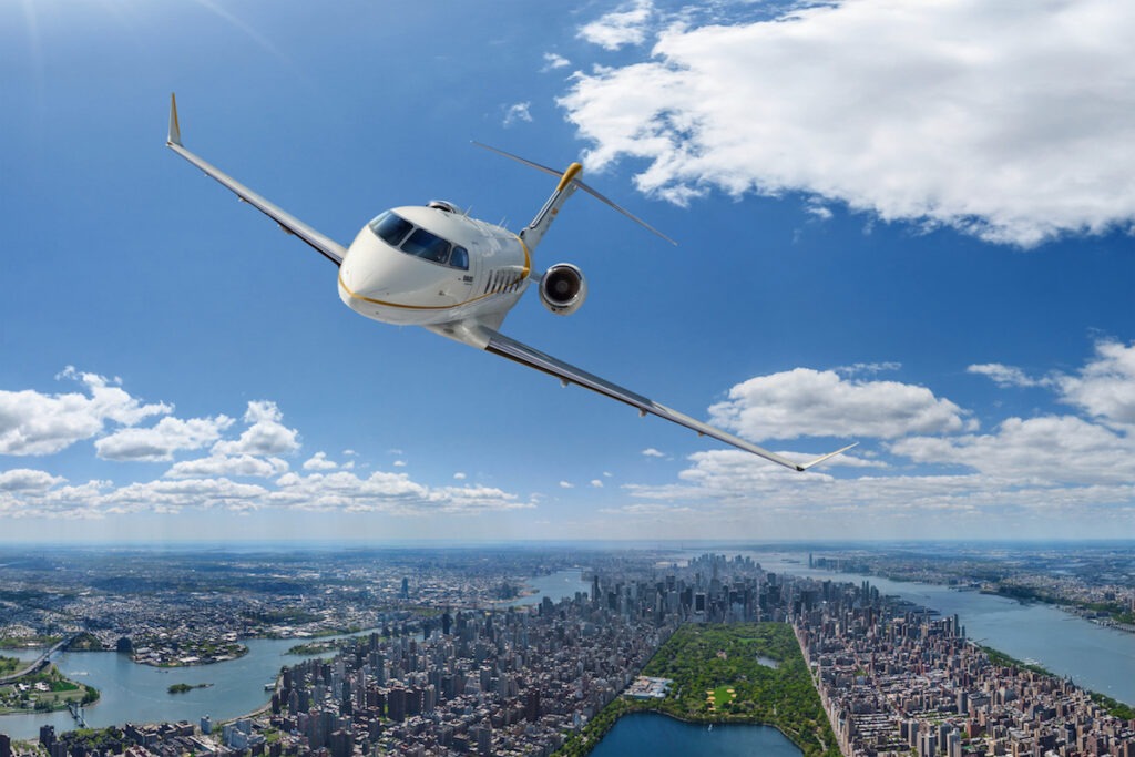 Bombardier Challenger 350 Exterior