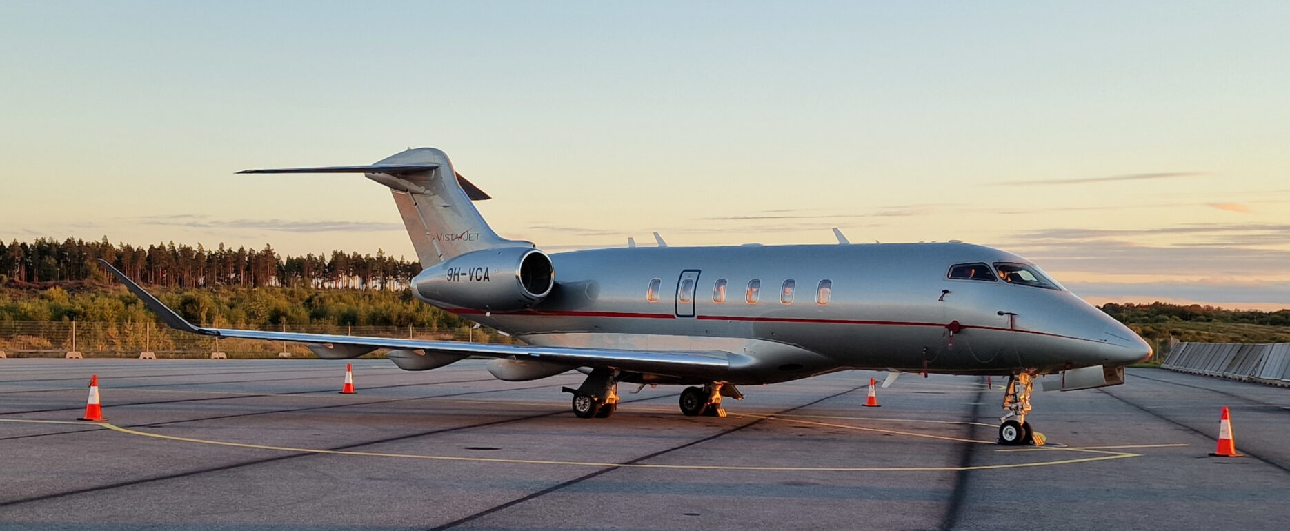 Bombardier Challenger 350