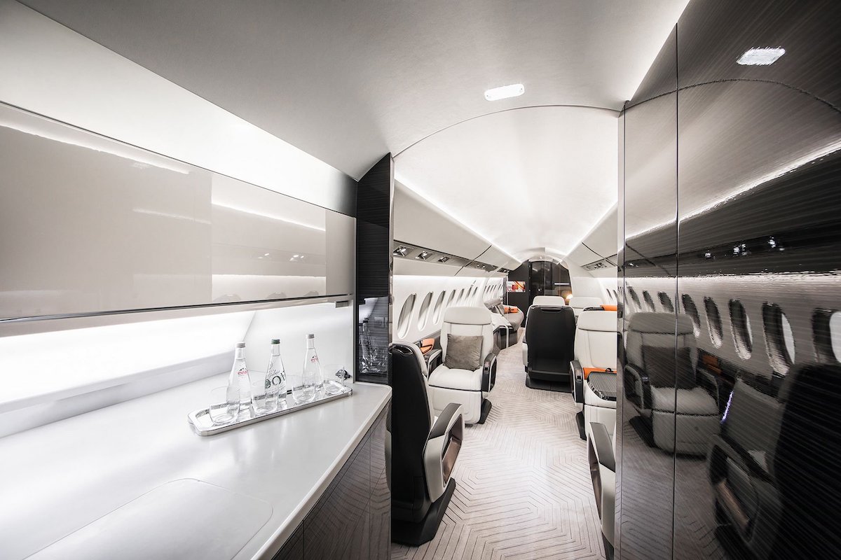 Falcon 6X galley