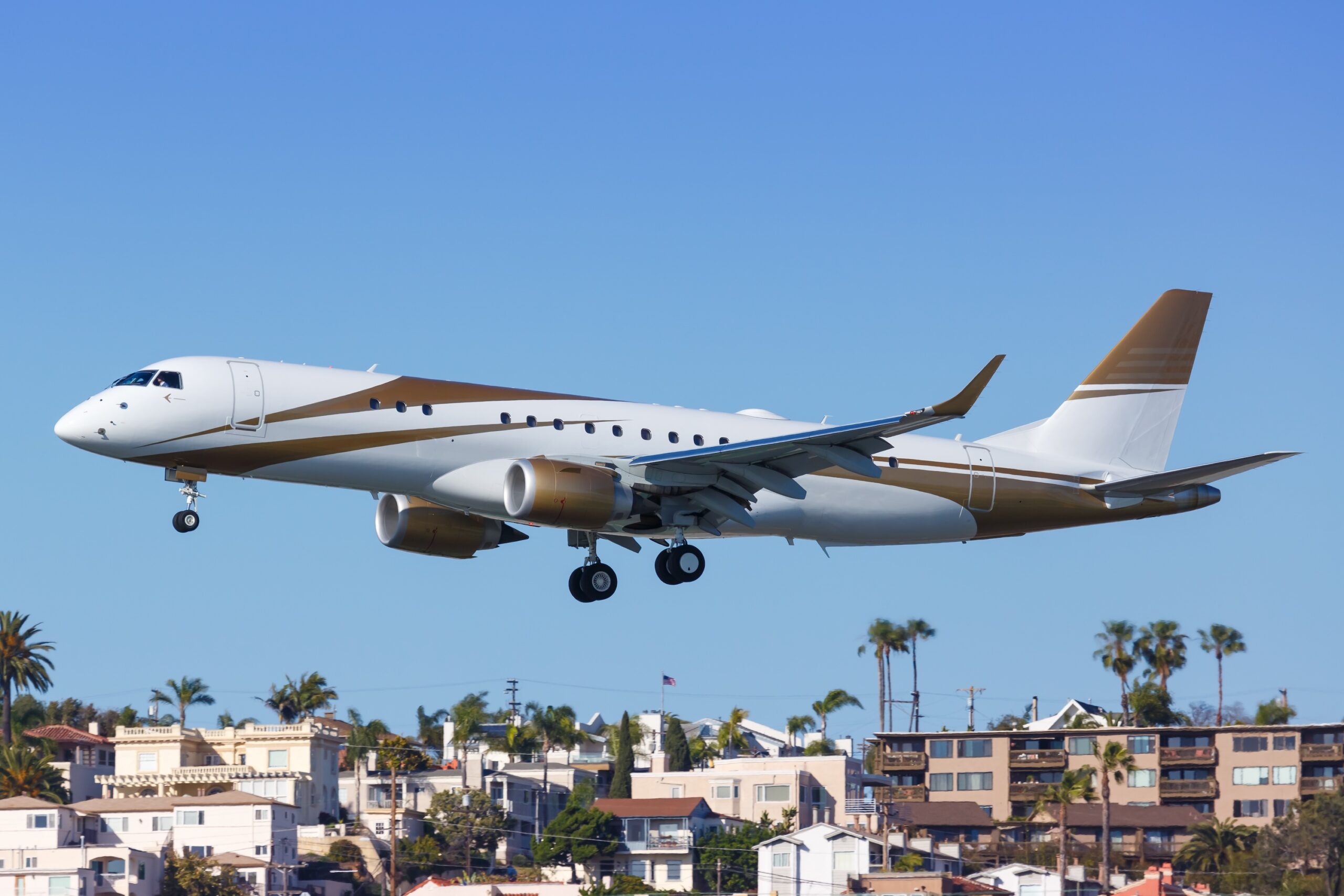 Embraer Lineage 1000