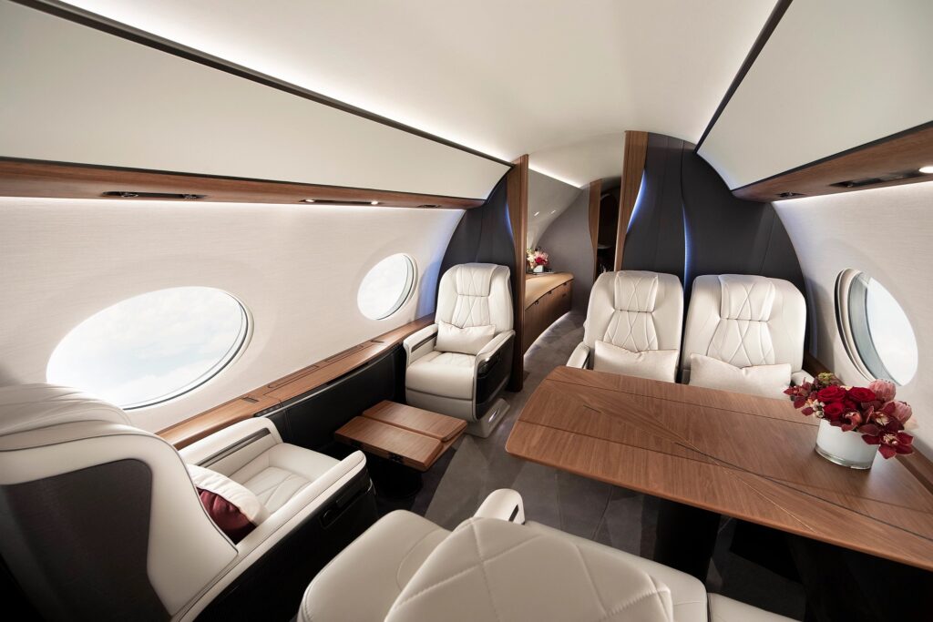 G700