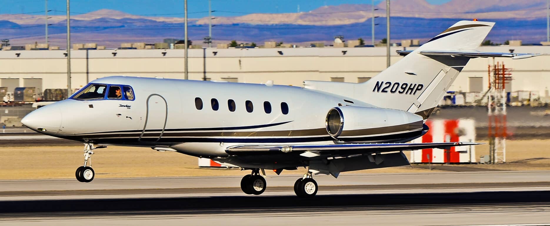 Hawker 750