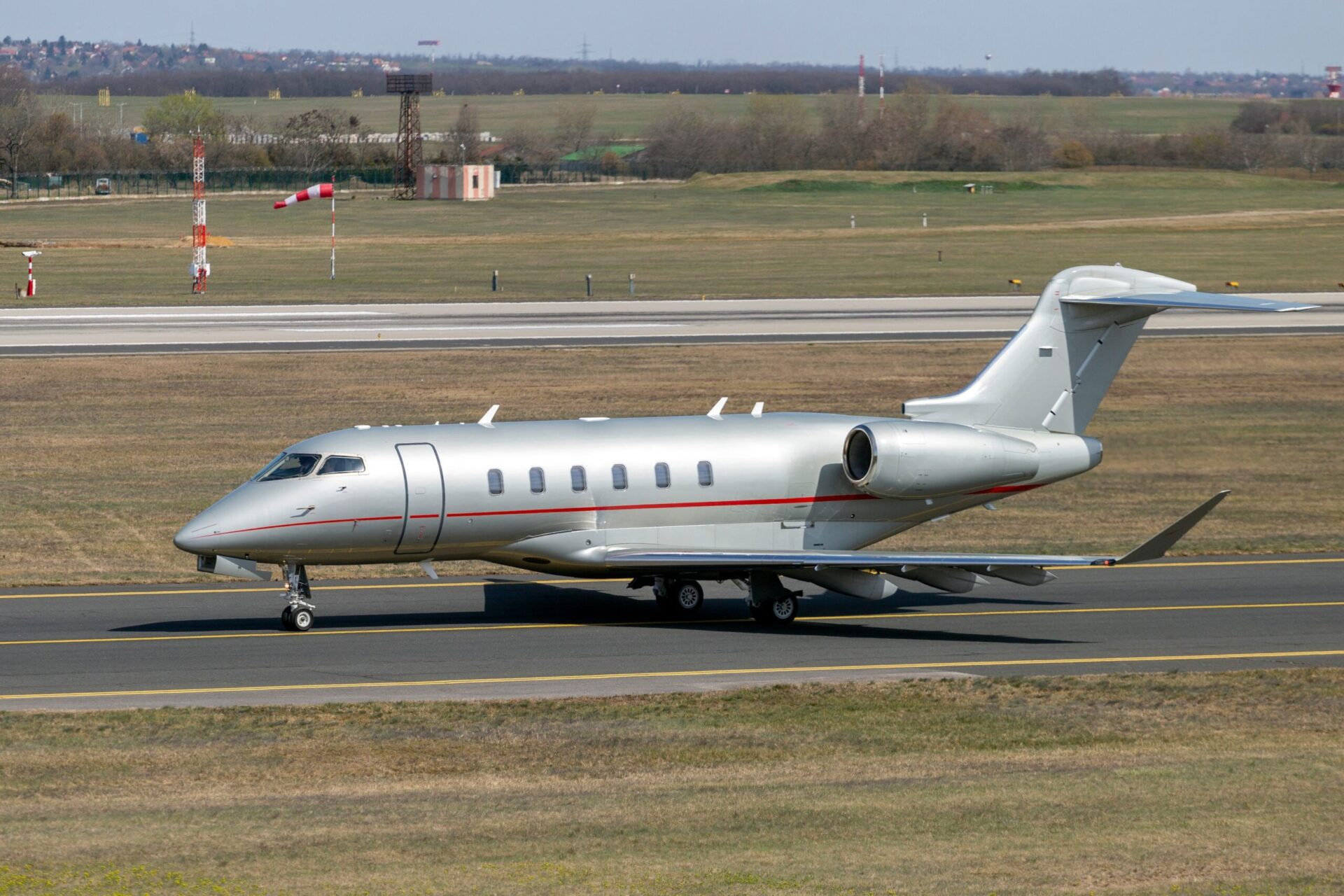 Bombardier Challenger 350 Vs Bombardier Challenger 650