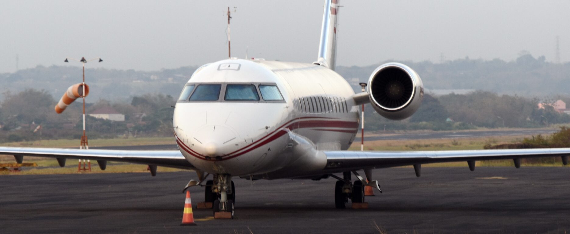 Bombardier Challenger 850