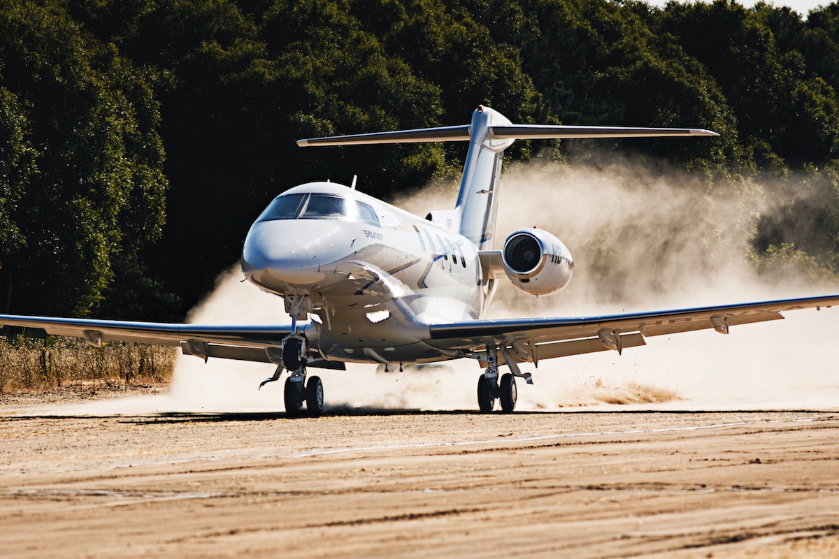 Pilatus PC-24 Vs Embraer Phenom 300E